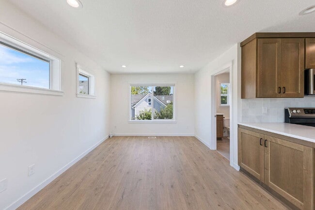 Building Photo - Recently Built 1 Bedroom, 1 Bathroom Home