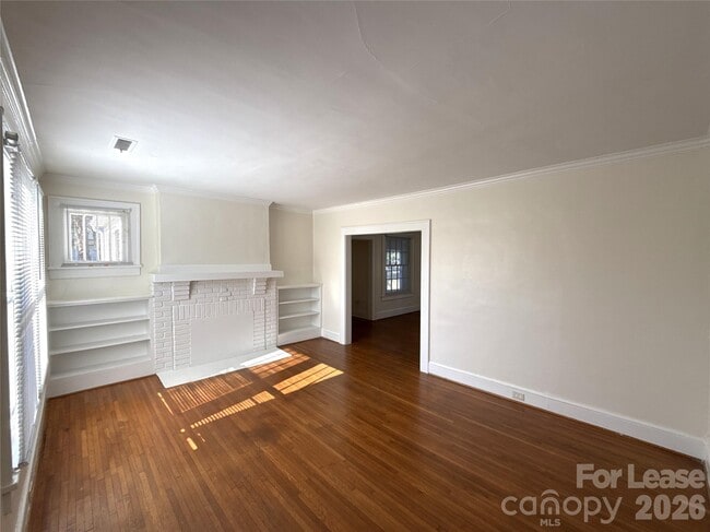 Building Photo - 1133 Princeton Ave