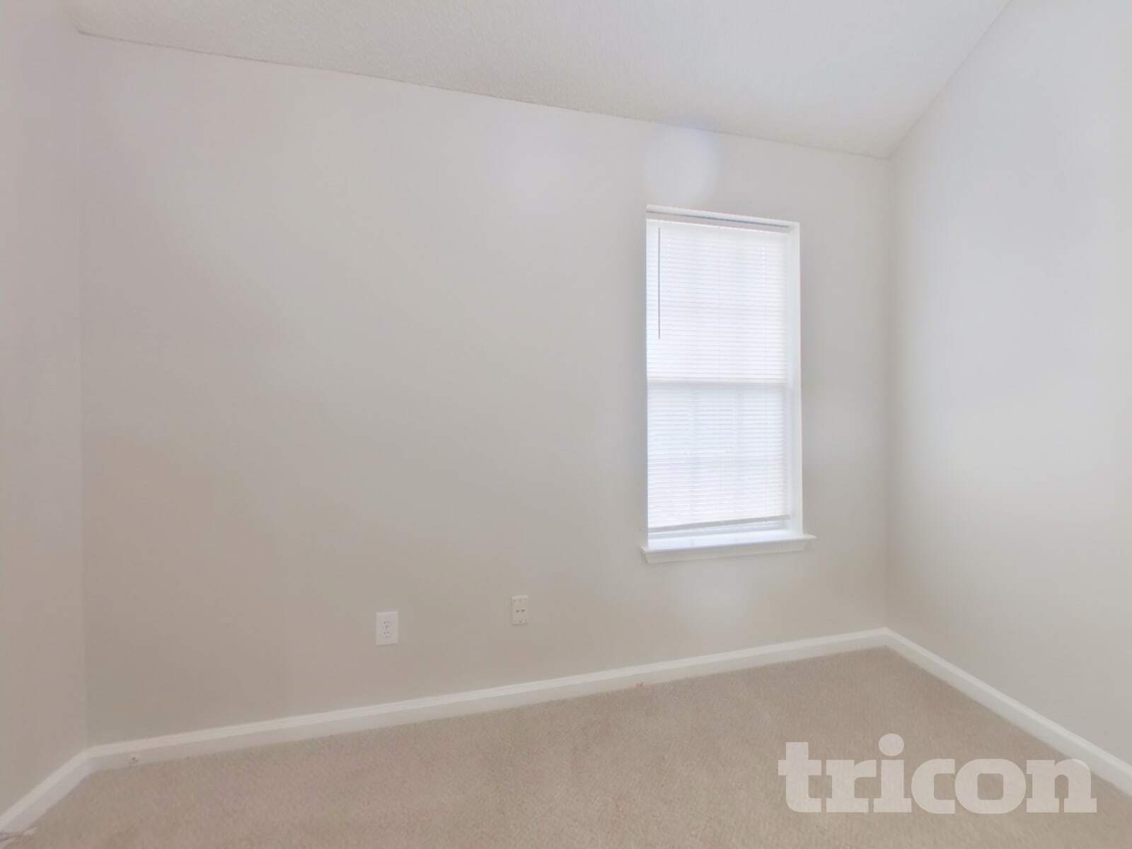 Building Photo - 3028 Stonebridge Creek Dr