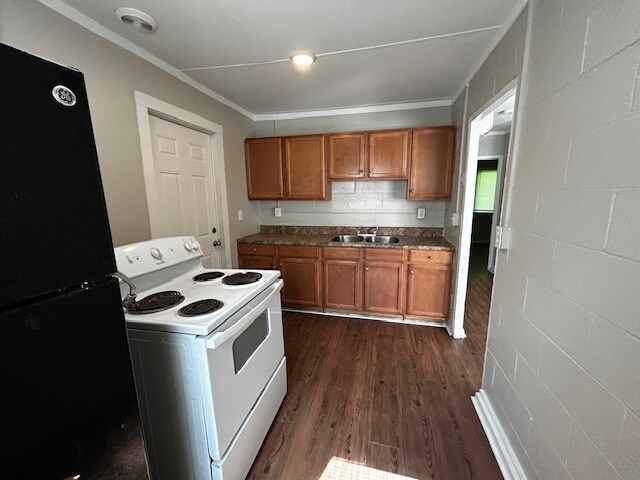 Building Photo - 1213 Gatewood Ave