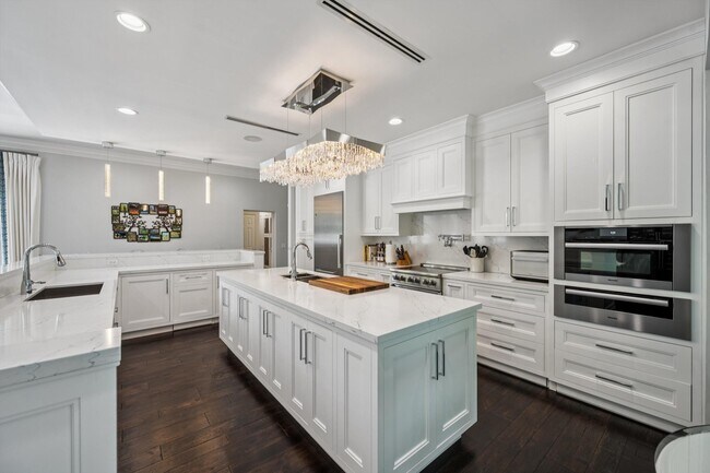 Building Photo - 11663 Maidstone Dr