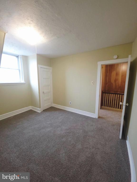 Building Photo - 1123 Hancock St