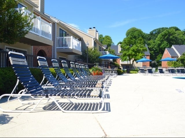 Building Photo - Waterford Place Apartments
