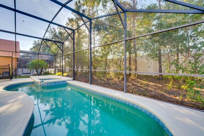 Building Photo - 532 Viola Dr