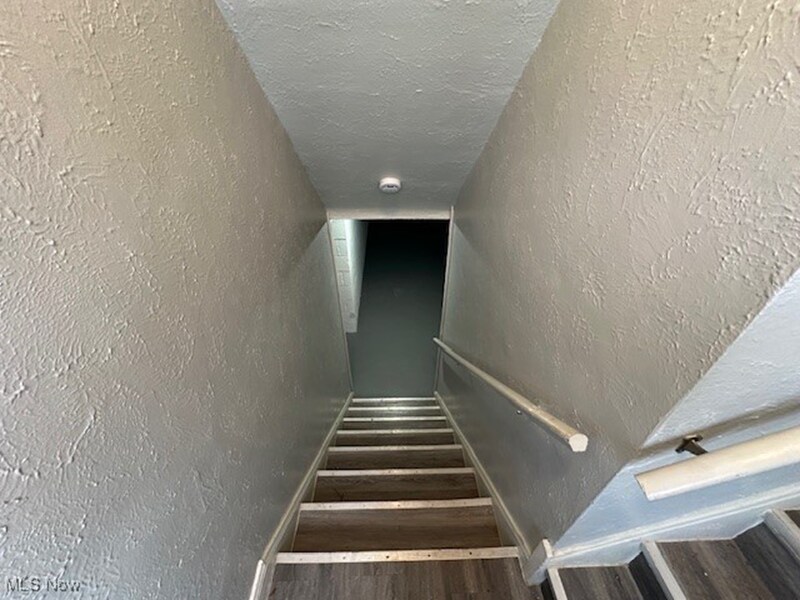 Building Photo - 5185 Anthony St