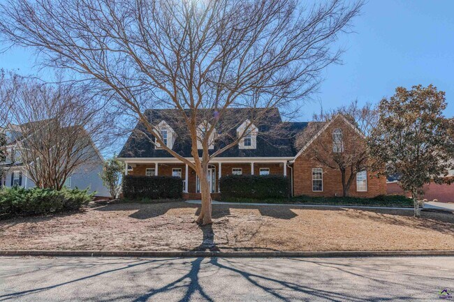 Building Photo - 611 Bay Laurel Cir