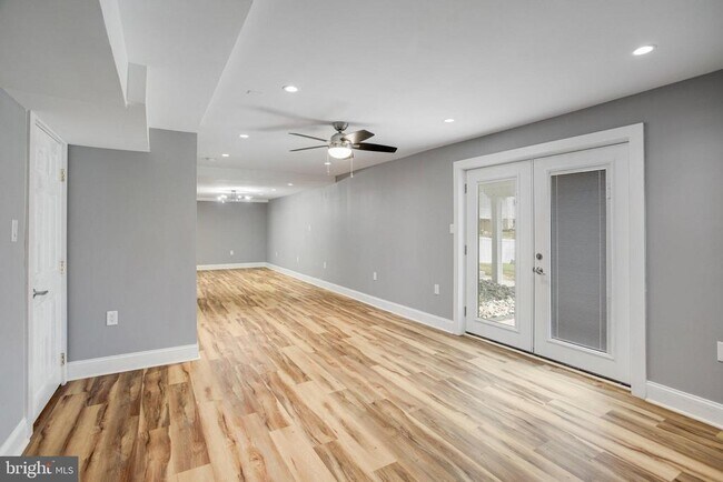 Building Photo - 359 Eustace Rd