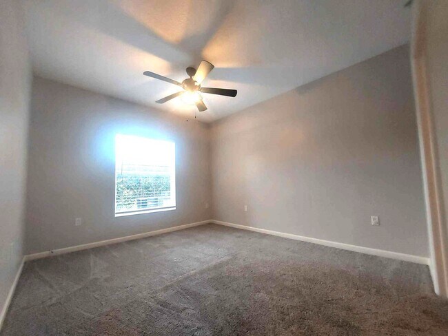 Building Photo - Gorgeous two-bedroom Condo