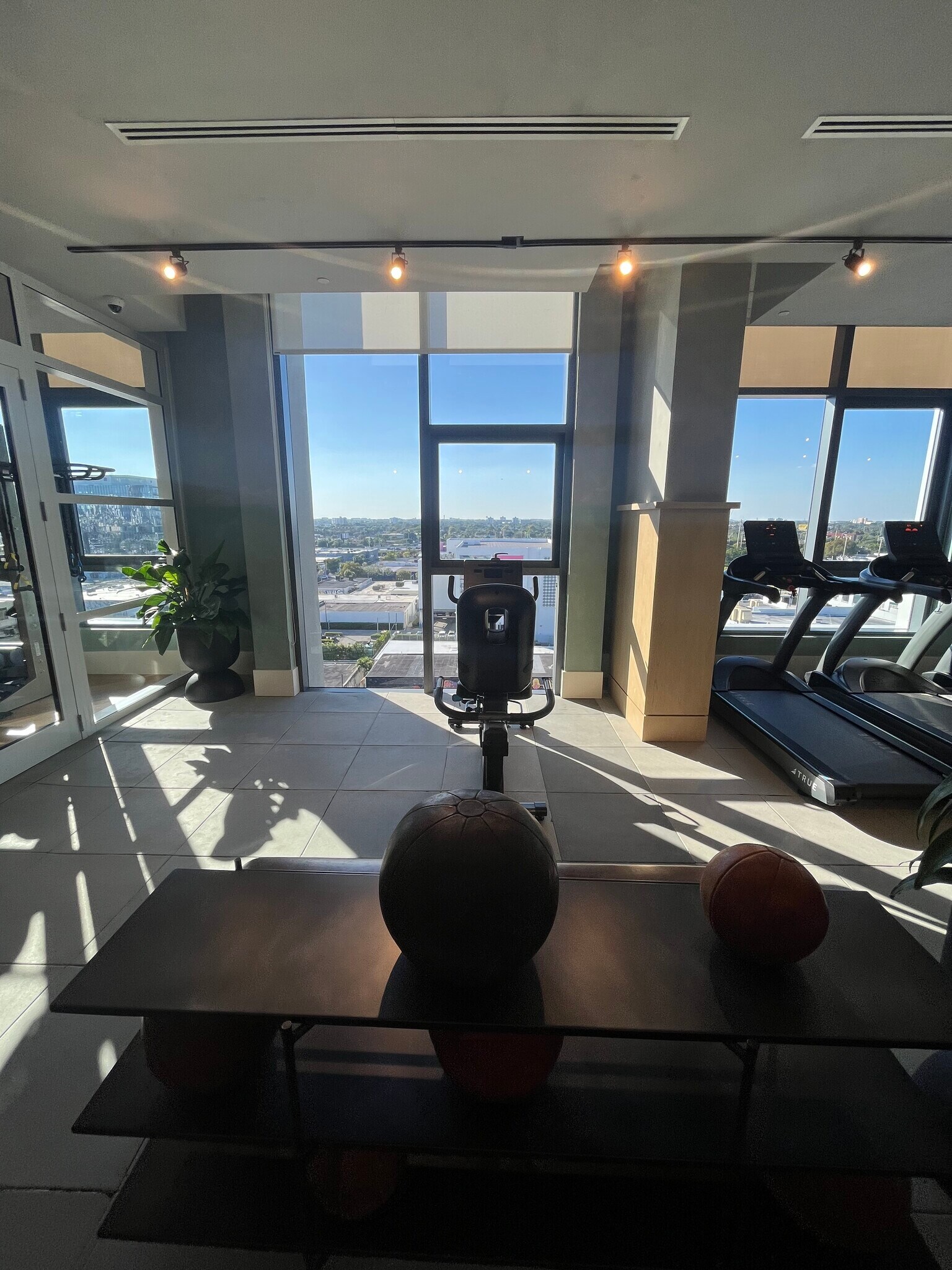 Building Photo - 70 NW 28th St