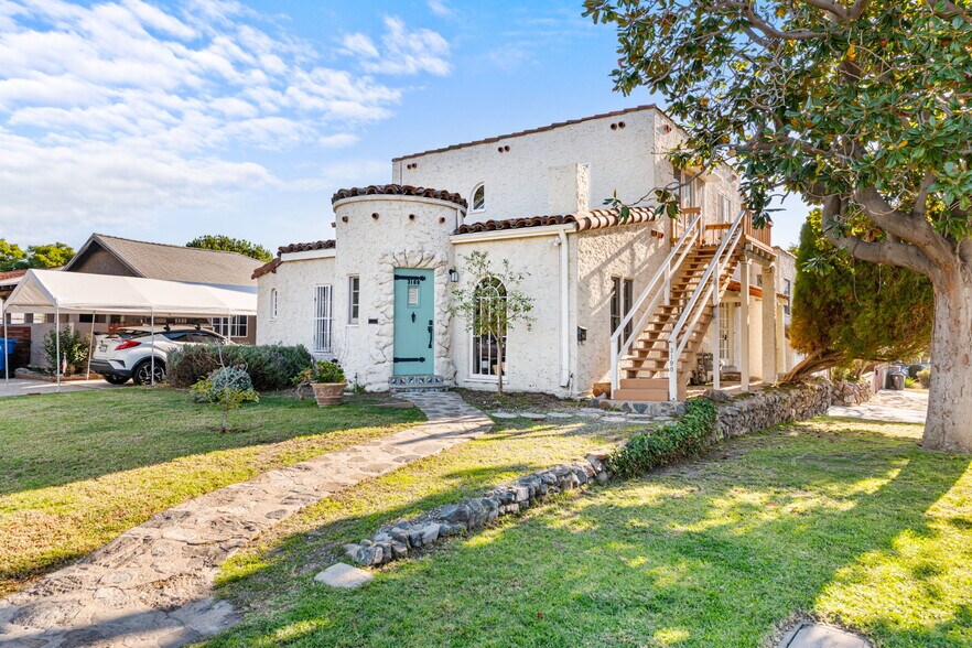 Building Photo - 3188 Atwater Ave