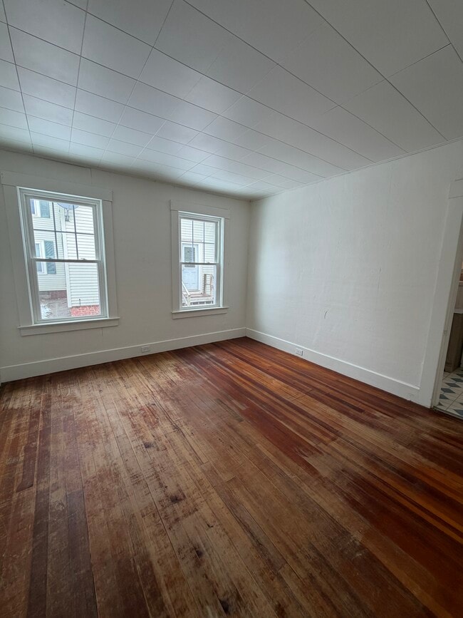 Building Photo - 78-80 Central Street LLC