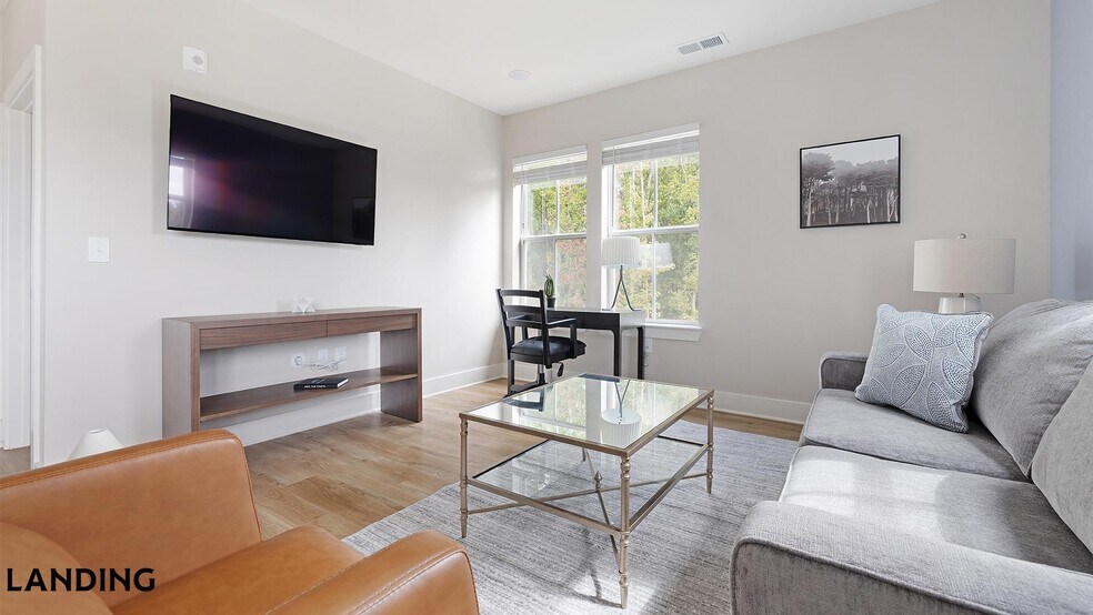 Building Photo - 1000 Forestview Dr