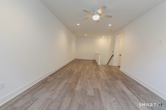 Building Photo - 35 Lookout Rdg