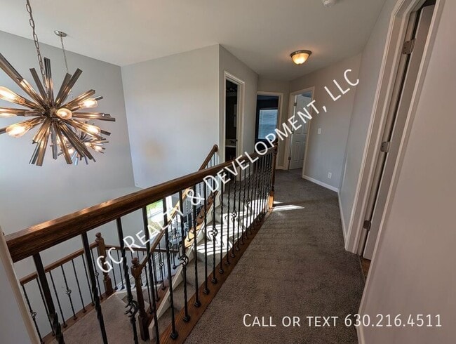 Building Photo - 646 Vine St