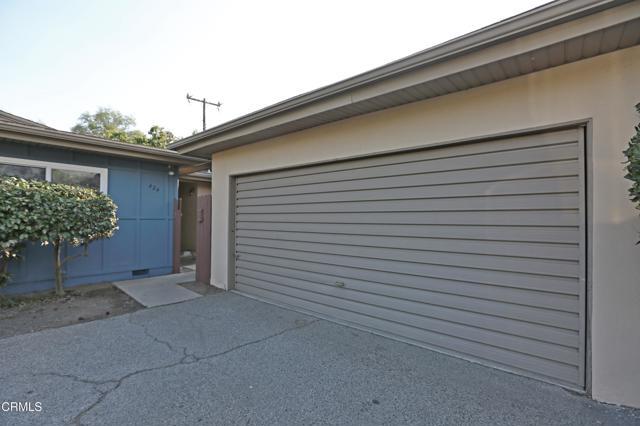 Building Photo - 424 E Winnie Way