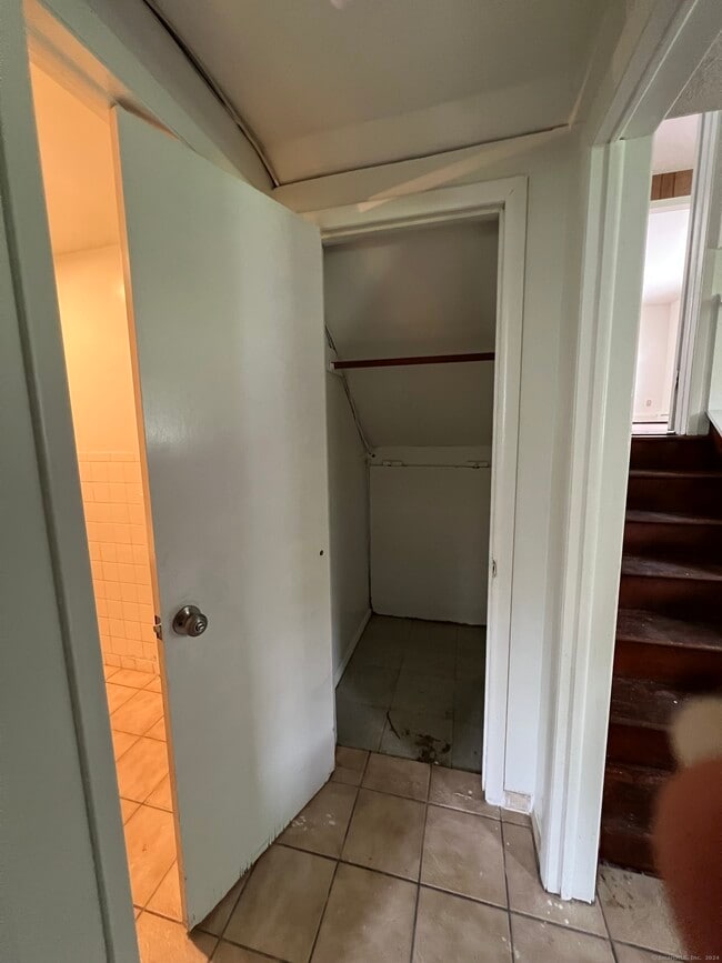 Building Photo - 505 Church St