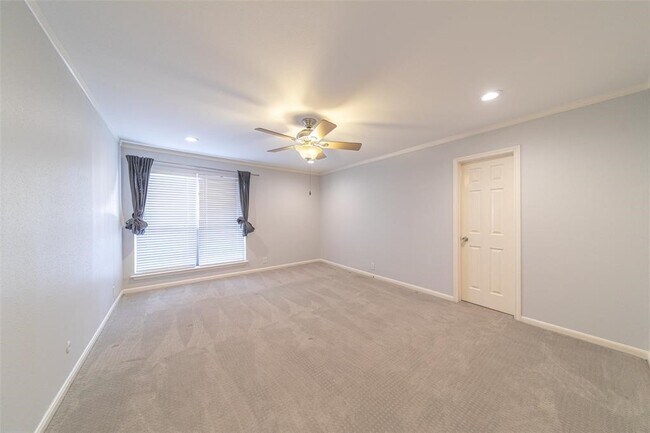Building Photo - 2444 Bering Dr