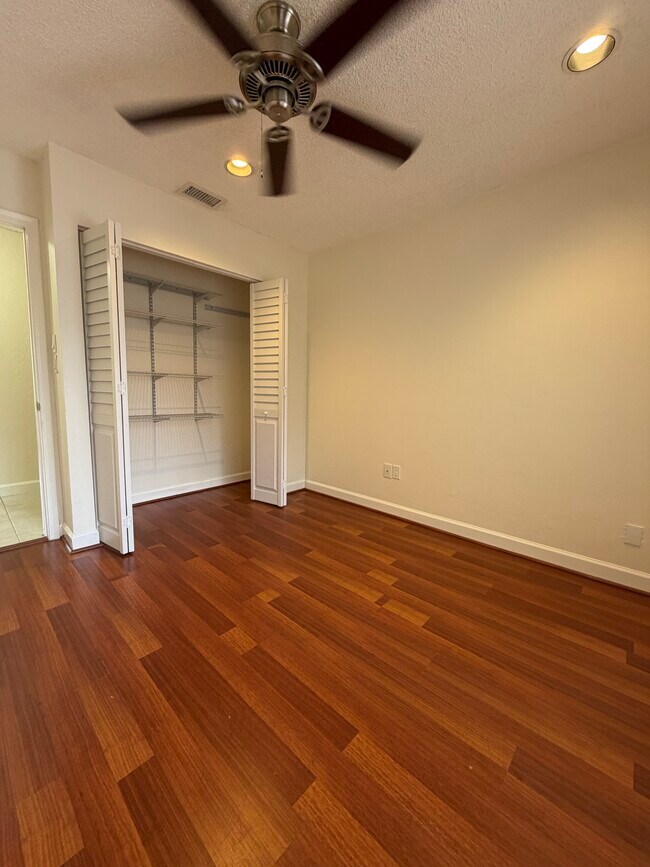 Building Photo - 13261 SW 102nd Terrace