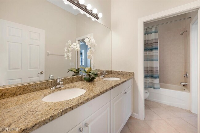 Building Photo - 15825 Delaplata Ln