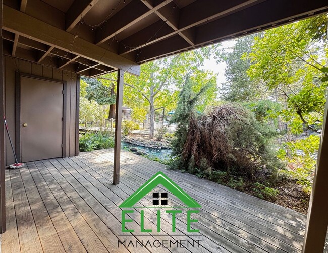 Building Photo - Welcome to 75 Fulton Ave #487, a beautiful...