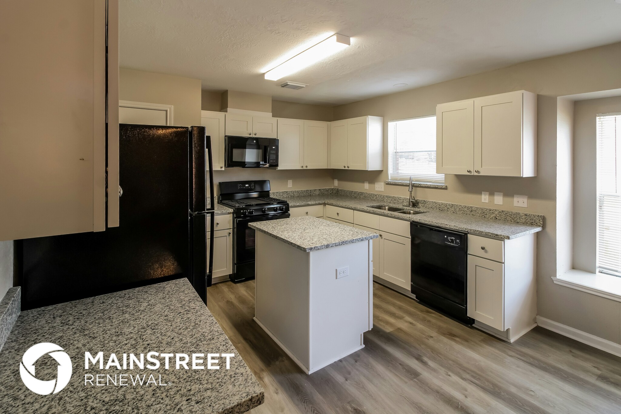 Building Photo - 2910 Fawn Ct