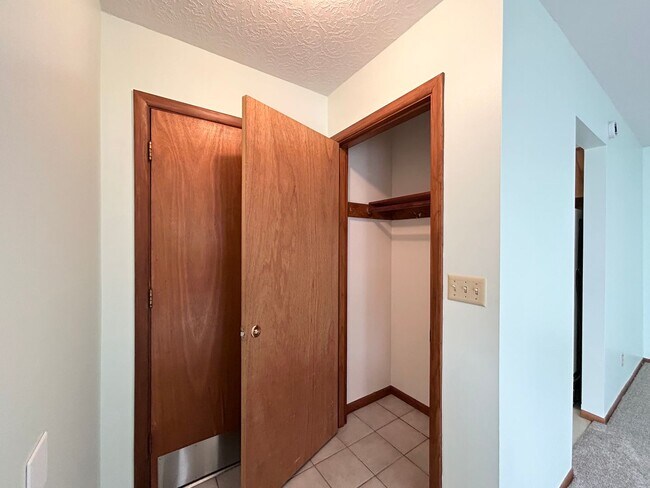 Building Photo - sw114th