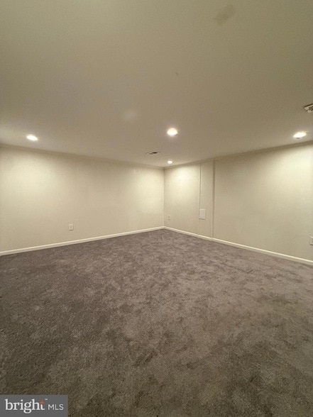 Building Photo - 6526 Beechwood Dr