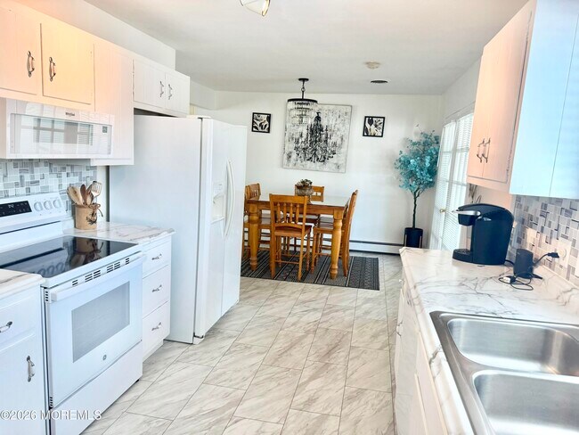Building Photo - 104 Nautilus Dr
