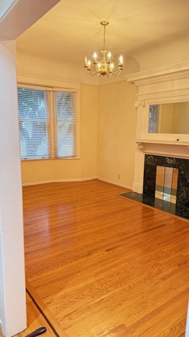 Building Photo - 635 Mason St