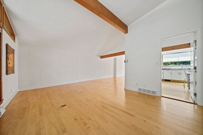 Building Photo - 37 Harwich Rd