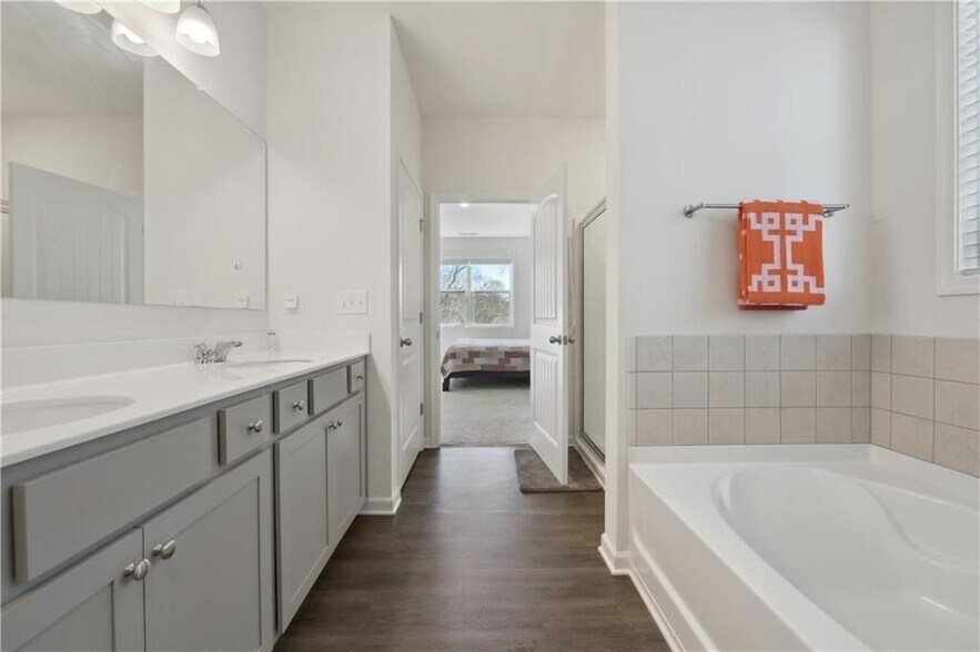 Building Photo - 285 Yaupon Trail