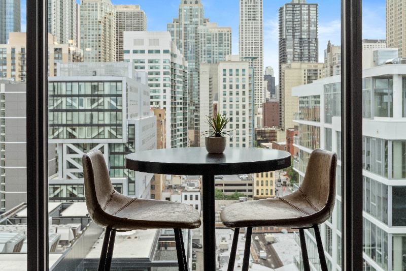 Building Photo - 185 W Huron St