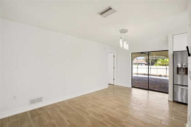 Building Photo - 176 N Waterway Dr NW