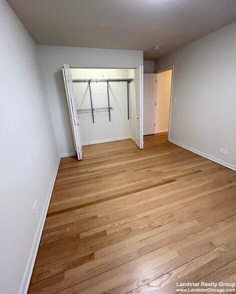 Building Photo - 1990 Sheridan Rd