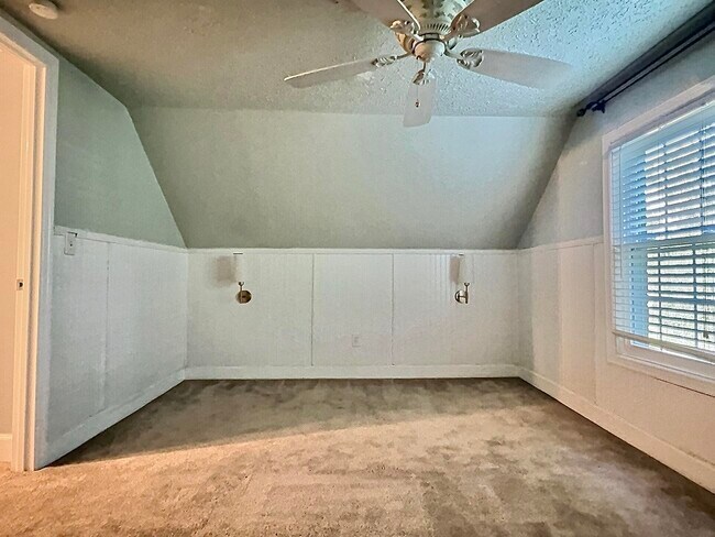 Building Photo - 339 Charleston St SE