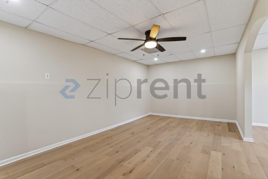 Building Photo - 3968 Broken Horn Ct