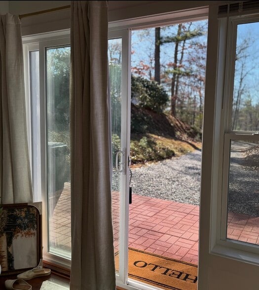 Building Photo - 452 Liberty Landing Dr