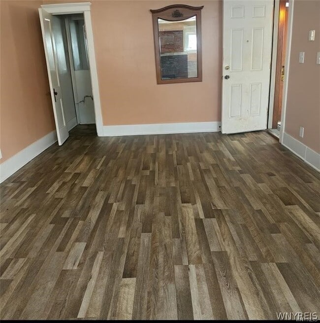 Building Photo - 196 Englewood Ave