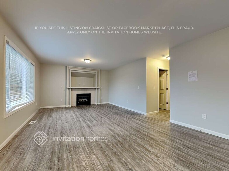 Building Photo - 1617 200th St Ct E