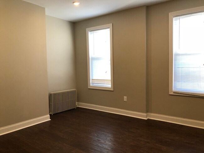 Building Photo - 96 Seaview Ave