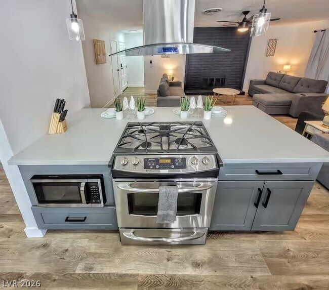 Building Photo - 3113 Black Forest Dr