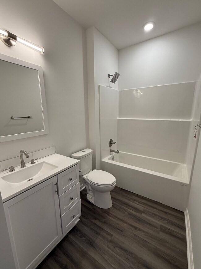 Building Photo - 3017 Olivia Ct