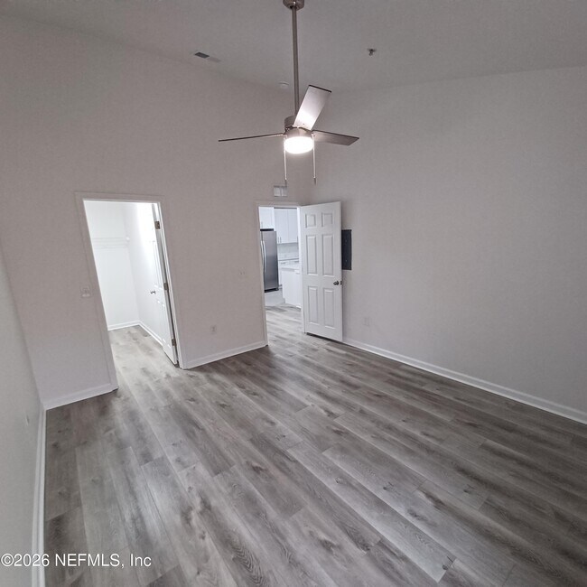 Building Photo - 575 Oakleaf Plantation Pkwy