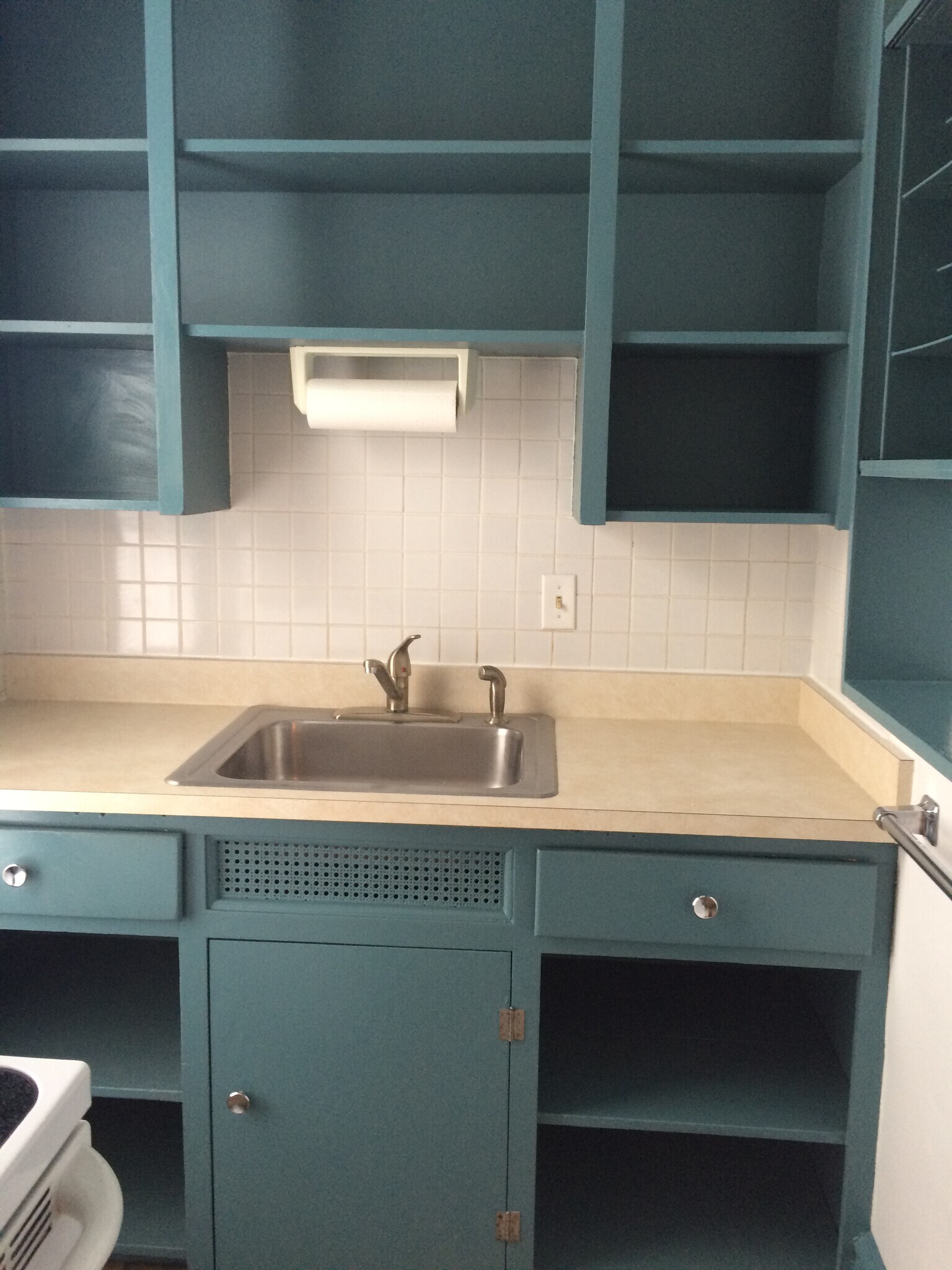 Building Photo - 118 N Thayer St