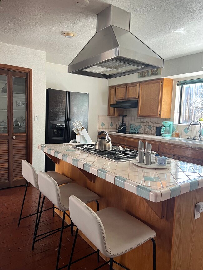 Building Photo - 3105 Camino Caballete NW