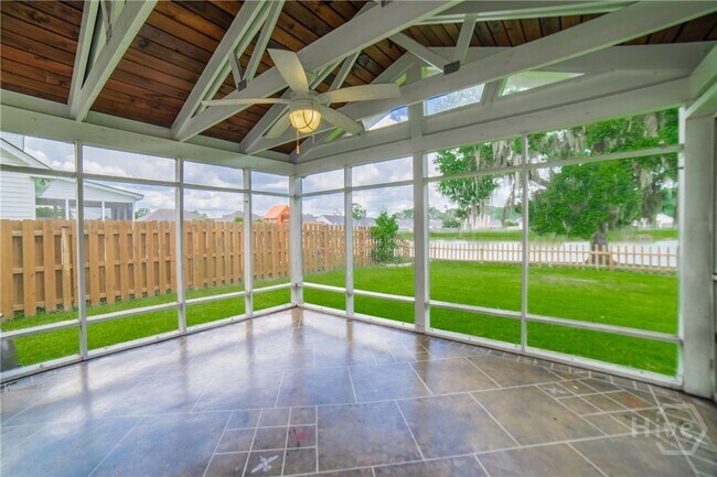 Building Photo - 504 Golden Grove Ln