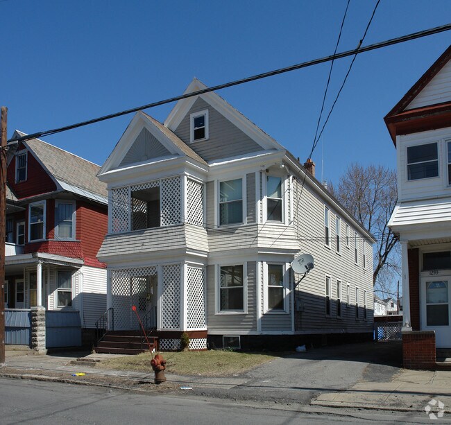 1239 Crane St 1239 Crane St Schenectady NY 12303 Apartment Finder