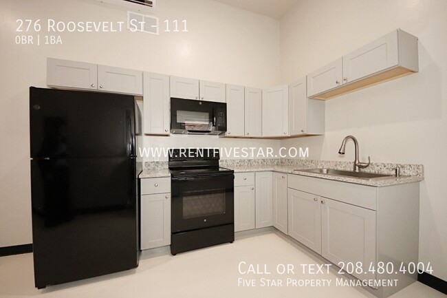 Building Photo - 276 Roosevelt St