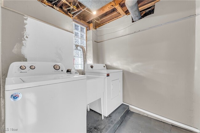 Building Photo - 117 Cleveland St