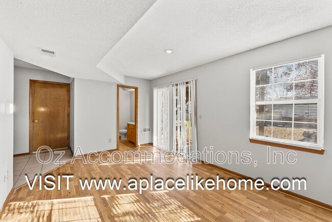 Building Photo - 1225 E Butterfield Pl